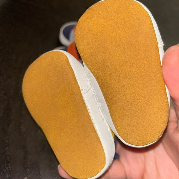 Carter's Child of Mine Set Bundle of 2 Shoes Baby Boys Newborn NB - Picture 4 of 8